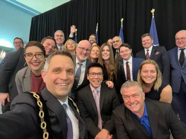 Mayor with councillors selfie